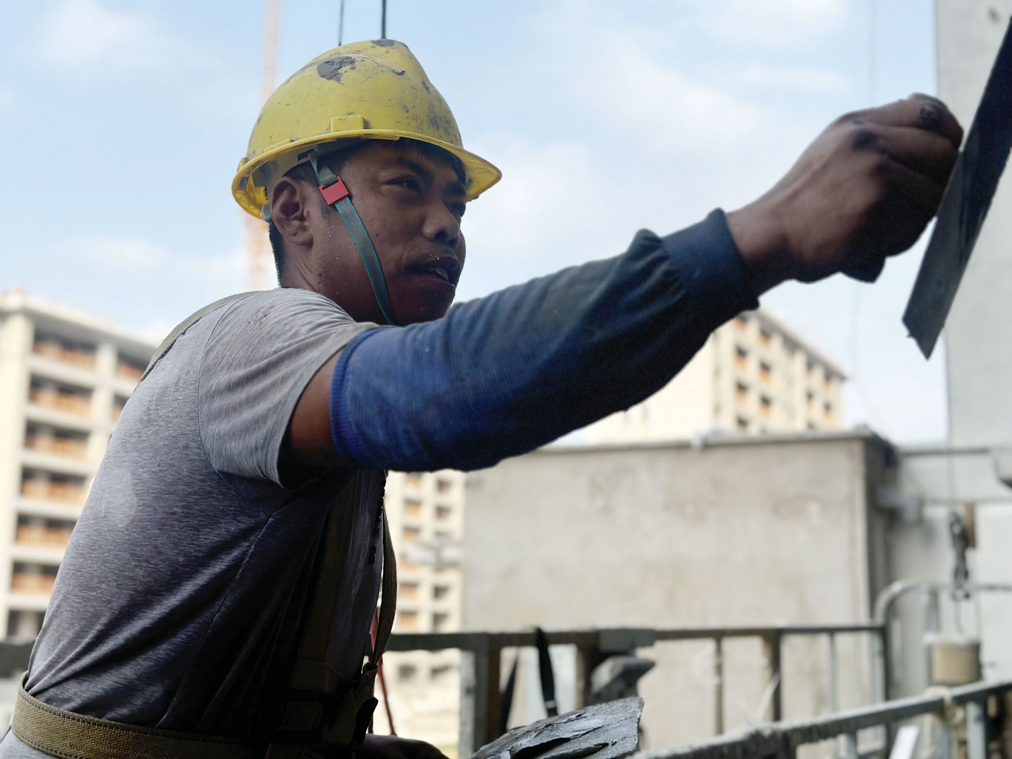 挥汗“筑”就城市之美(图2) 挥汗“筑”就城市之美(图2)