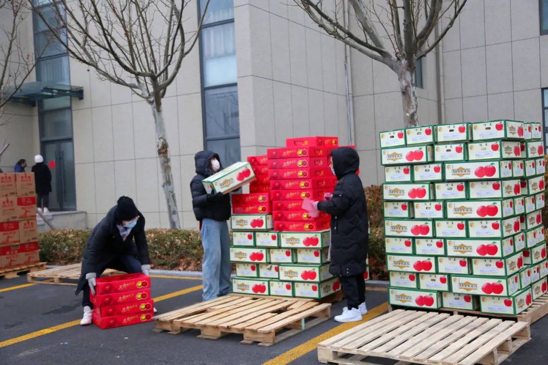 有一种年味儿叫公司发年货啦!(图1) 有一种年味儿叫公司发年货啦!(图1)