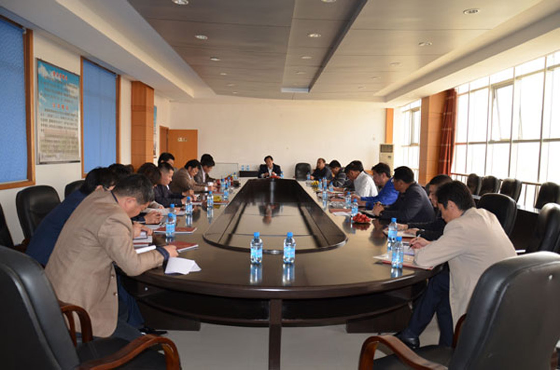 市人大常委会第一副主任丁义波调研蓬建集团(图1) 市人大常委会第一副主任丁义波调研蓬建集团(图1)