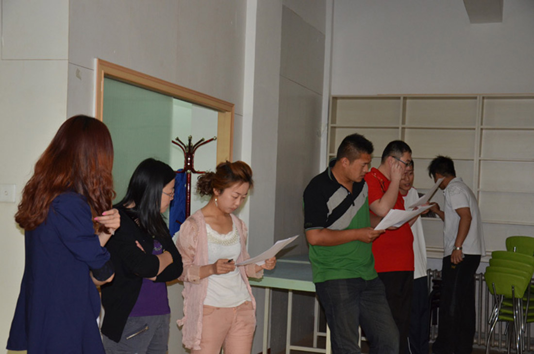 艺术团公开选拔业余演员(图2) 艺术团公开选拔业余演员(图2)