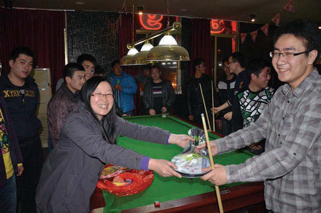 “三月,男人也过节”——记集团公司第九期大学生活动日(图5) “三月,男人也过节”——记集团公司第九期大学生活动日(图5)