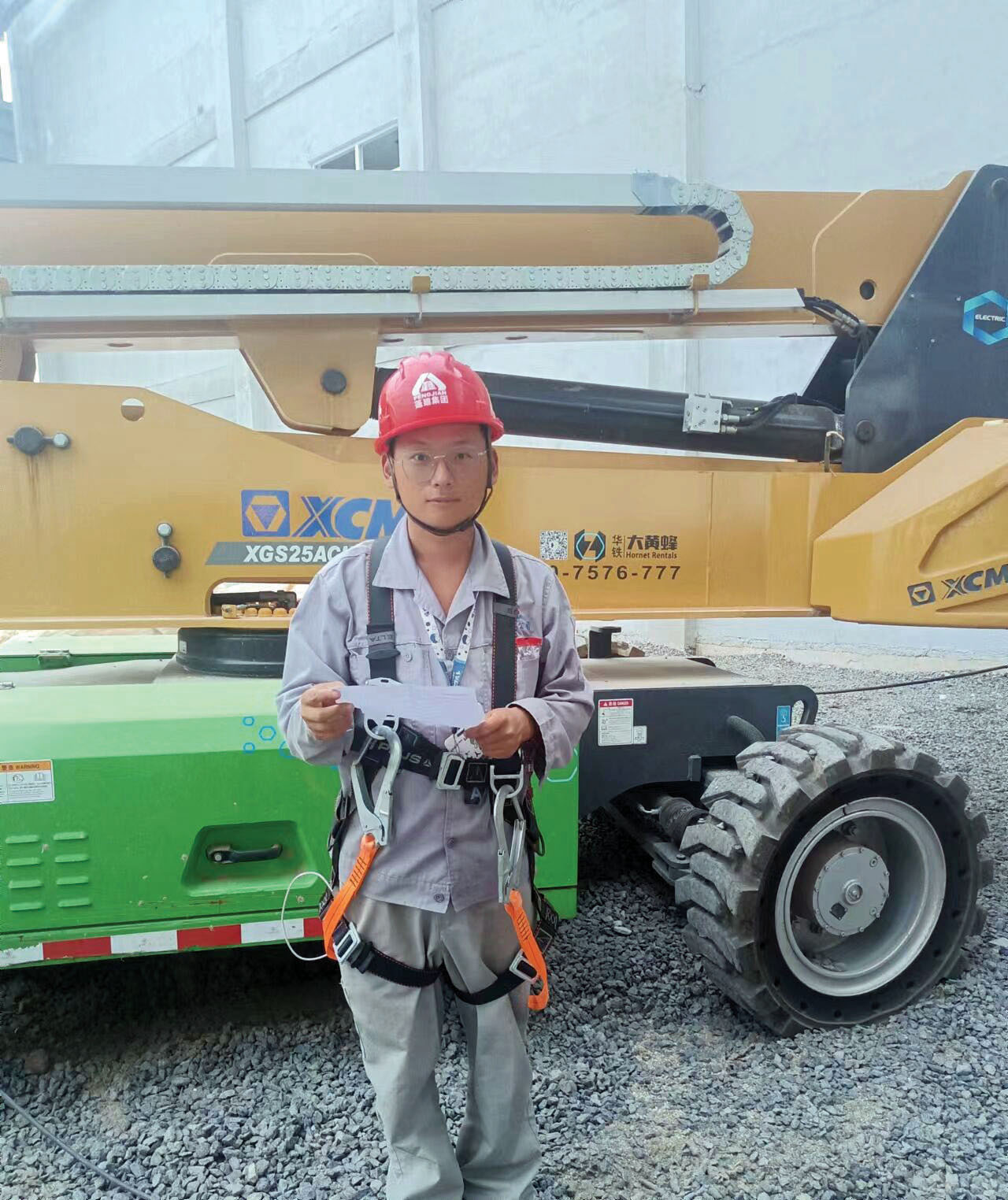 工地上的安全守护者 ——记蓬建集团质安处安全员包大安(图1)